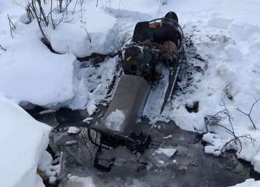 Пропала искра на снегоходе Буран, возможная причина неисправности при бесконтактном зажигании. Советы специалистов по ремонту данной модели снегохода